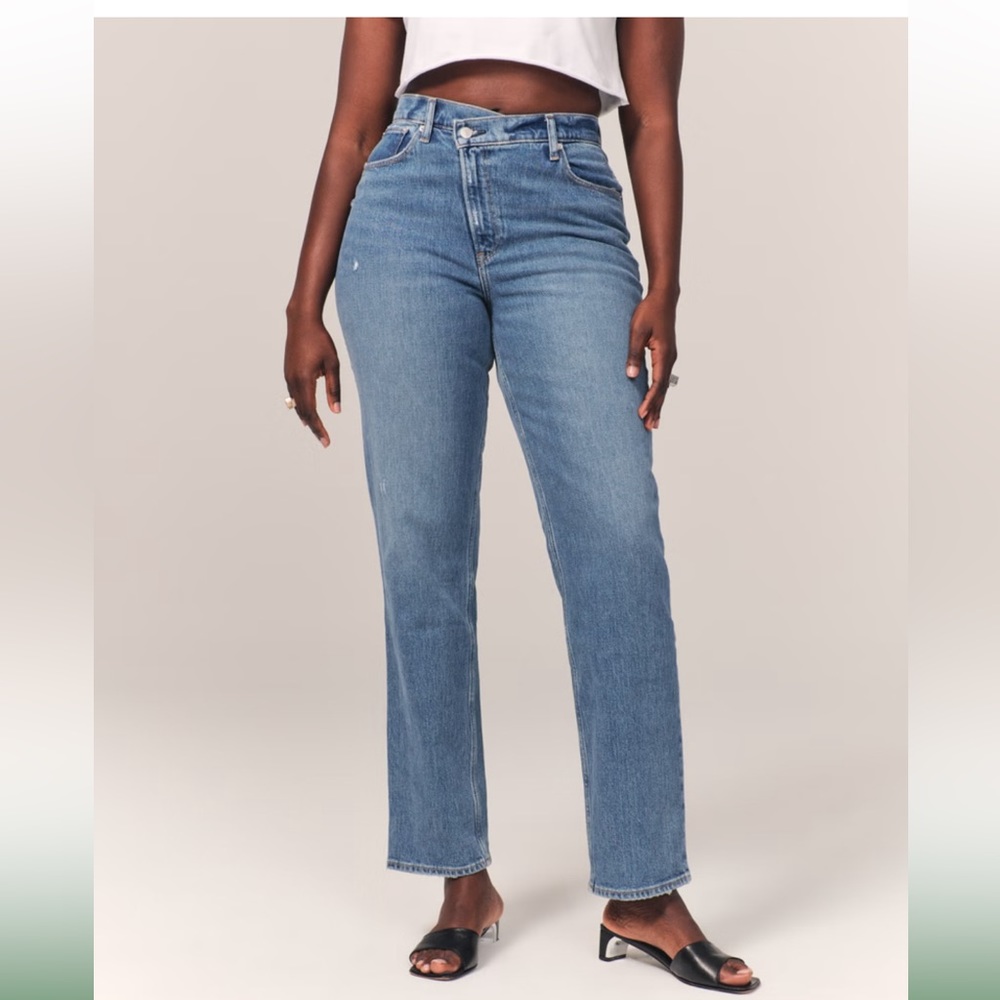 Abercrombie curve love the 90s straight ultra high rise 28 (6 regular)